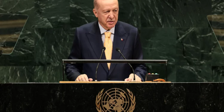 El presidente de Turquía, Recep Tayyip Erdogan, habla durante la 81.ª sesión de la Asamblea General de la ONU en Nueva York, el 22 de septiembre de 2026.
