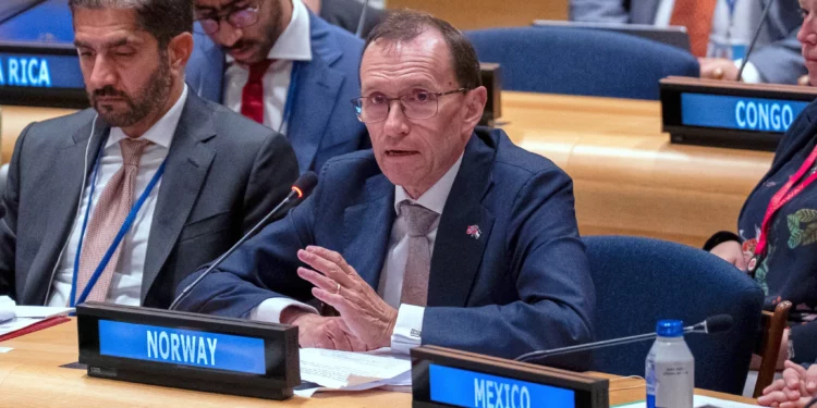 Espen Barth Eide, ministro de Relaciones Exteriores de Noruega, durante una conferencia internacional en la sede de la ONU el 28 de julio de 2025.