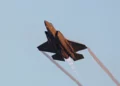 Un F-35 Adir del Escuadrón 140 participa en una exhibición de la Fuerza Aérea de Israel en la base aérea de Hatzerim, en el desierto del Néguev, el 29 de junio de 2023.