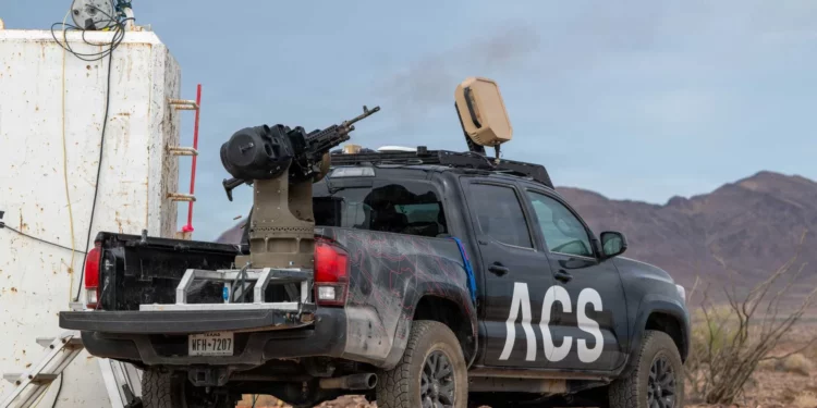 Sistema antidrones durante la evaluación Falcon Peak 26.2 en Yuma