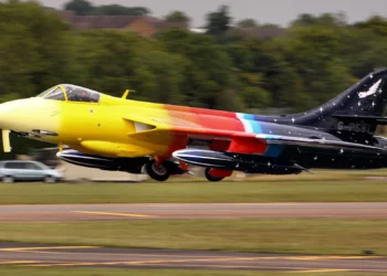 Hawker Hunter N345AX antes del accidente frente a California