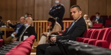 Ilias Kasidiaris, exdiputado de Amanecer Dorado, durante el juicio al partido en Atenas en octubre de 2020.