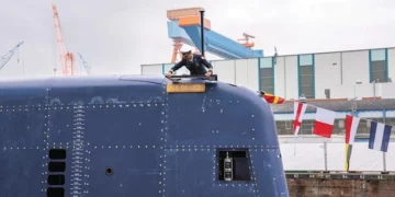 Ceremonia de bautizo del submarino israelí INS Drakon en Alemania