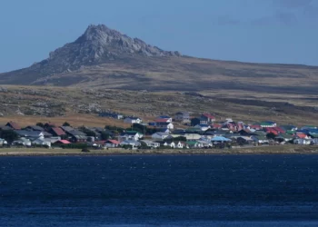 Mount Tumbledown stands tall behind Stanley on the Falkland Islands, also known as Islas Malvinas, March 16, 2026. (AP Photo/Ricardo Mazalan)