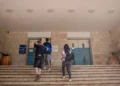 Illustrative. Students arrive at an Israeli high school, June 11, 2020. (Yonatan Sindel/ Flash90/ File)