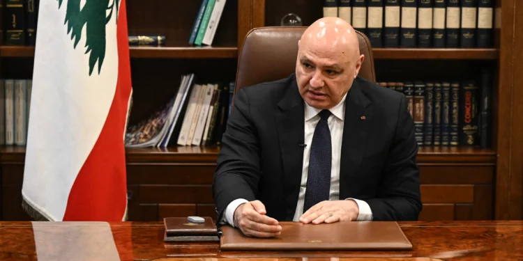 El presidente libanés Joseph Aoun durante una entrevista en el Palacio Presidencial de Baabda el 15 de septiembre de 2026.