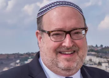 Rabino Kenneth Brander