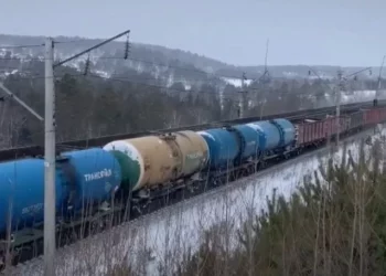 Imagen relacionada con la operación contra vagones cisterna de petróleo en Rusia.