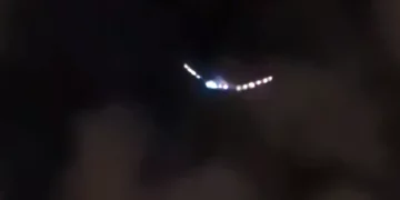 Luces observadas sobre Teherán