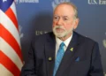 Mike Huckabee durante una declaración pública