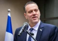 El ministro de Cultura y Deportes, Miki Zohar, durante la inauguración del Museo Israelí de la Caricatura en Holon, el 10 de febrero de 2026.