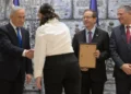 Netanyahu & Herzog at ISA ceremony
