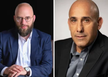 Left: Attorney David Peter (Courtesy); Right: Amir Avivi (Rami Zrenger)
