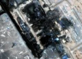 Imagen satelital proporcionada por Vantor el 13 de septiembre de 2026 que muestra las consecuencias del reciente ataque con drones contra el oleoducto Este-Oeste en Arabia Saudita.