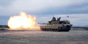 Tanque M1A2 SEP Abrams del Ejército de Estados Unidos durante un ejercicio en Idaho