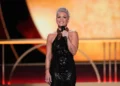 Pink presenta la 79.ª edición de los premios Tony el 7 de junio de 2026 en el Radio City Music Hall de Nueva York.