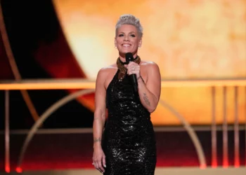 Pink presenta la 79.ª edición de los premios Tony el 7 de junio de 2026 en Radio City Music Hall, Nueva York.