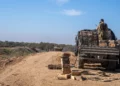 Soldados de las FDI fuera del puesto militar de Paga, en la frontera con la Franja de Gaza, el 15 de diciembre de 2023.