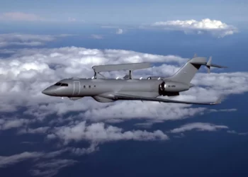 The Hague intends to fund one GlobalEye aircraft to join an existing Swedish fleet, to benefit from a lower acquisition cost, earlier crew access starting in 2028, and the ability to utilize up to three other GlobalEyes following bilateral agreements. (Picture source: Saab)