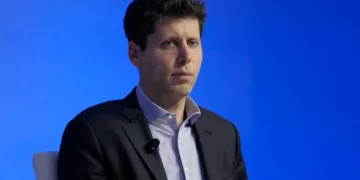El CEO de OpenAI, Sam Altman, participa en una discusión durante la cumbre de directores ejecutivos de APEC en San Francisco, el 16 de noviembre de 2023.