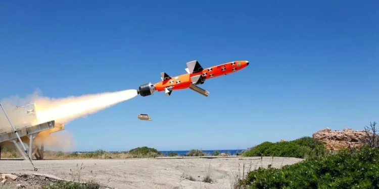 Misil naval TESEO MK2/E de MBDA, validado en una prueba de vuelo de largo alcance para la Armada italiana.