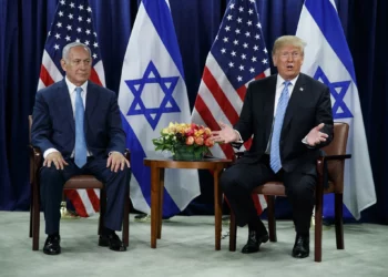 El presidente de Estados Unidos, Donald Trump, y el primer ministro Benjamin Netanyahu se reúnen en la Asamblea General de la ONU el 26 de septiembre de 2018.