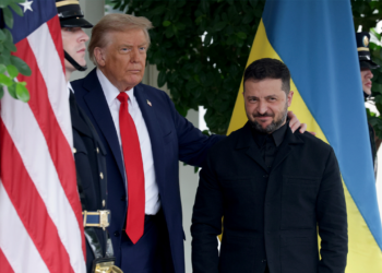 Trump le pide a Zelenski que deje de atacar las refinerías rusas de diésel