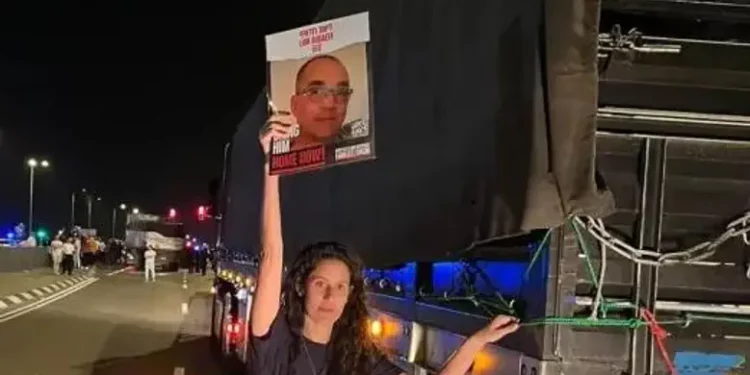 Yael Savarigo dirige un mensaje al secretario general de la ONU