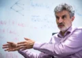 El informático canadiense Yoshua Bengio durante una entrevista en las oficinas de LawZero en Montreal, Quebec, el 15 de septiembre de 2026.