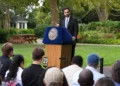 El alcalde de Nueva York, Zohran Mamdani, habla con la prensa después de su reunión con el presidente Donald Trump el 21 de septiembre de 2026.