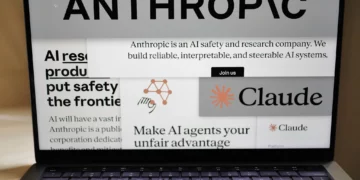 El sitio web de Anthropic y los logotipos de la empresa aparecen en una computadora en Nueva York, el 26 de febrero de 2026.