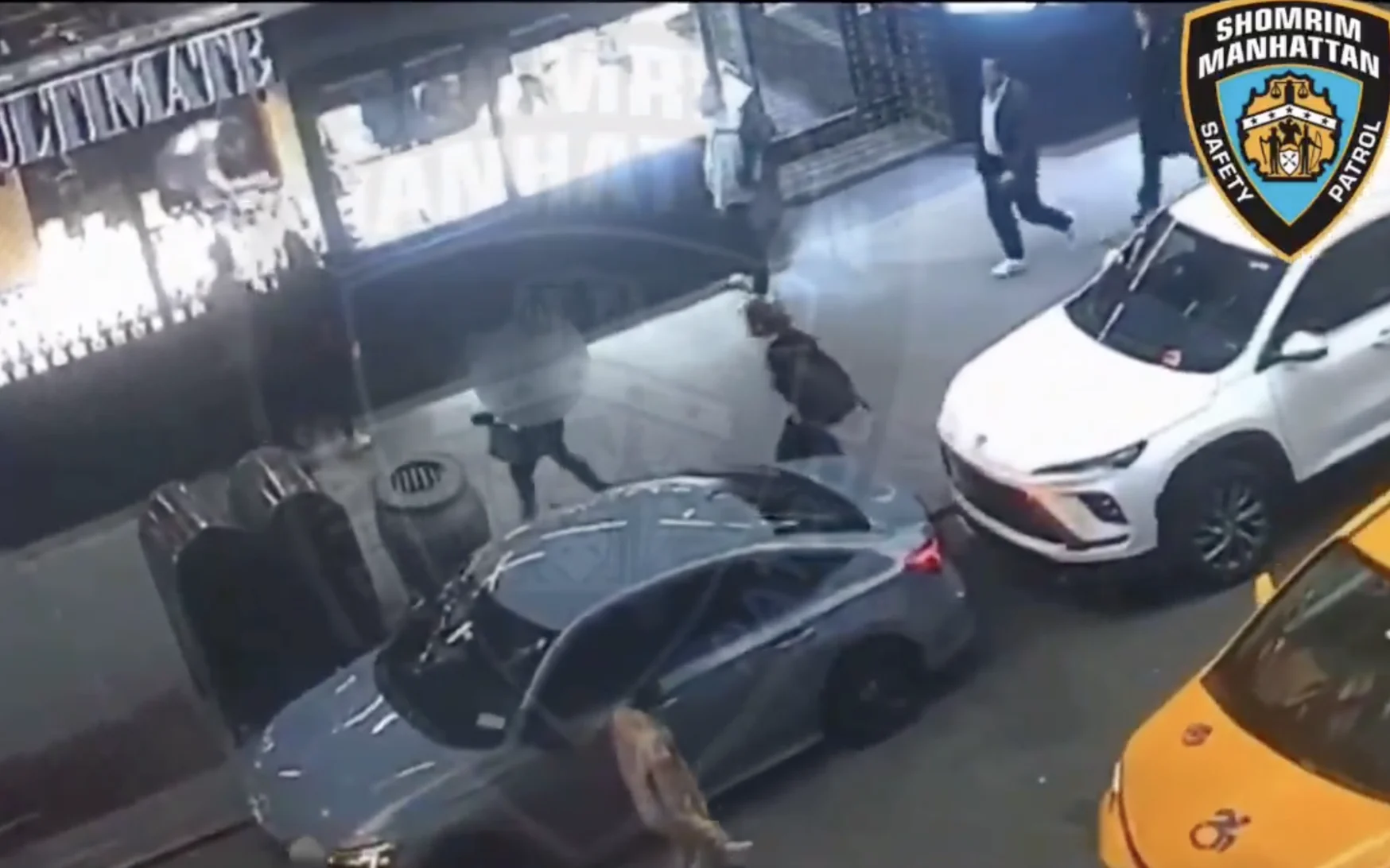 Imagen de una cámara de seguridad del apuñalamiento ocurrido en Nueva York el 21 de octubre de 2026