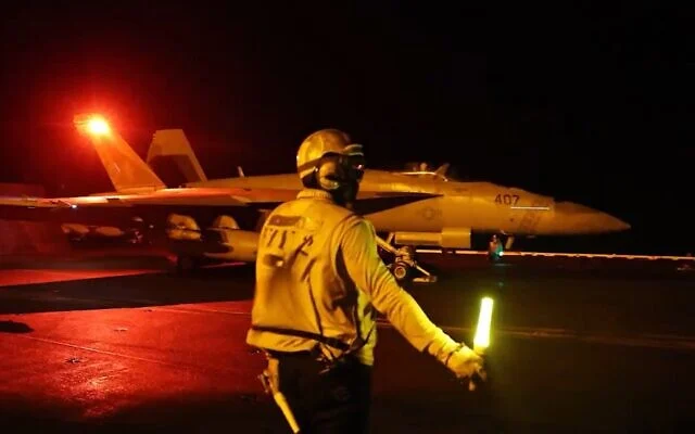 Ataques aéreos estadounidenses contra Irán Un avión despega durante los ataques aéreos de Estados Unidos contra Irán en julio de 2026.