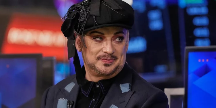 El cantante Boy George durante una entrevista en la Bolsa de Nueva York el 15 de junio de 2026.