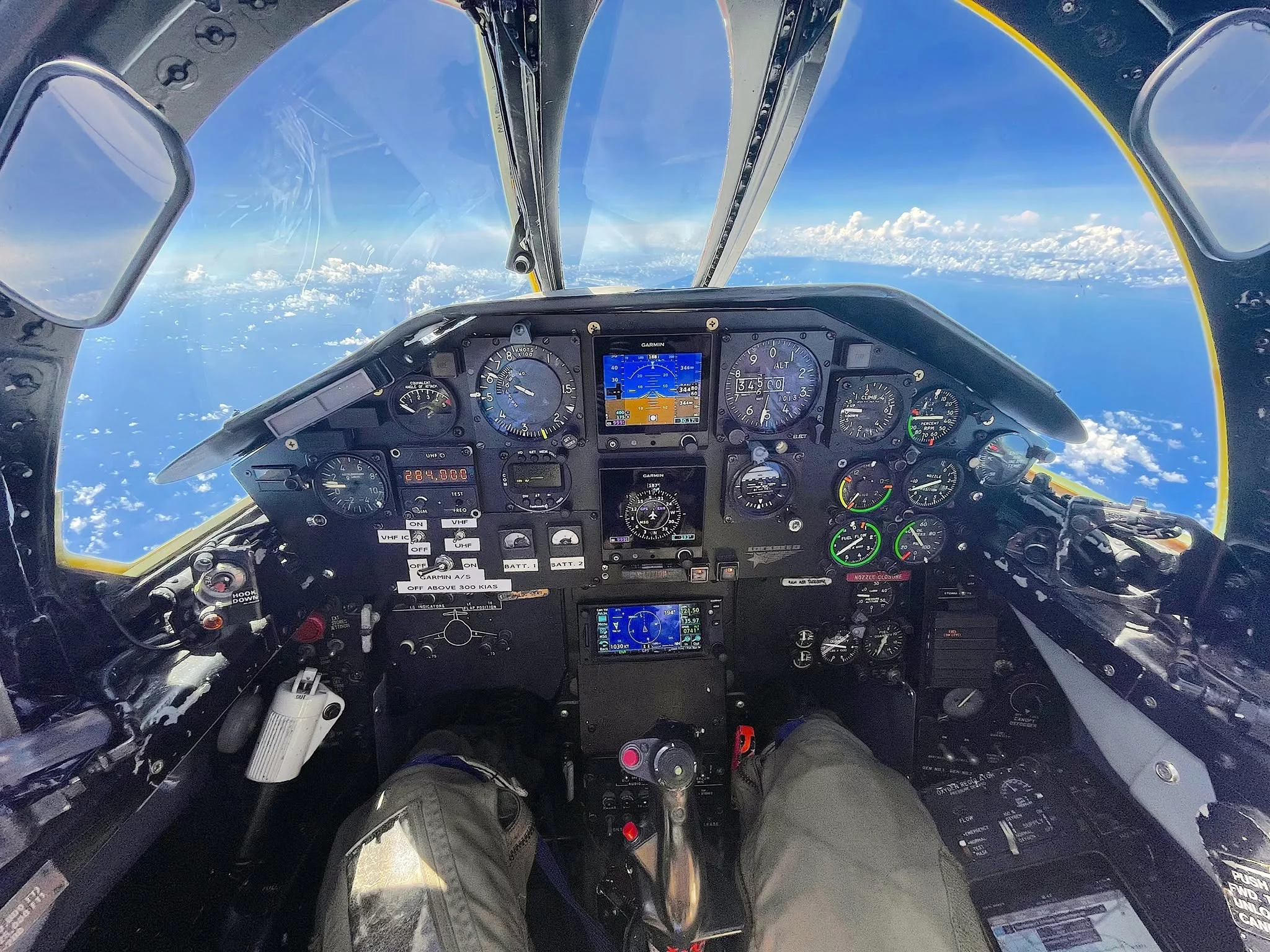 Cabina de un F-104 de Starfighters durante un vuelo a Mach 1,7 y 34.500 pies de altitud