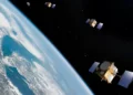 Satélites en órbita alrededor de la Tierra.