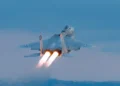 Un caza F-15 de la Fuerza Aérea de Israel despega de una base para atacar Irán
