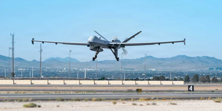 Dron MQ-9 Reaper de Estados Unidos, modelo desplegado para operaciones de vigilancia en Colombia y Ecuador.