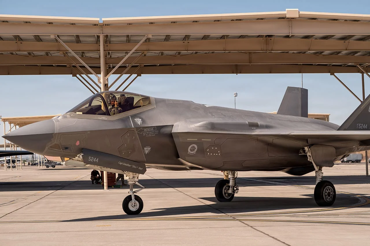 F-35 del 422.º Escuadrón de Pruebas y Evaluación en la base de Nellis