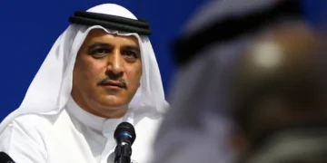 Ghaith al-Ghaith, director ejecutivo de Flydubai, durante una conferencia de prensa en Dubái el 19 de marzo de 2016.