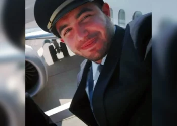 Hamam al-Hammami, el copiloto que intentó derribar un vuelo de Flydubai a Israel en un atentado terrorista el 30 de septiembre de 2026, en una imagen sin fecha de su perfil de LinkedIn eliminado.