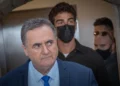 El ministro de Defensa de Israel, Israel Katz, llega al Muro Occidental de Jerusalén durante Sucot, el 28 de septiembre de 2026.