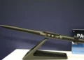 Maqueta del misil interceptor PAC-3 ACE para el sistema antiaéreo Patriot, presentada en AUSA 2026.