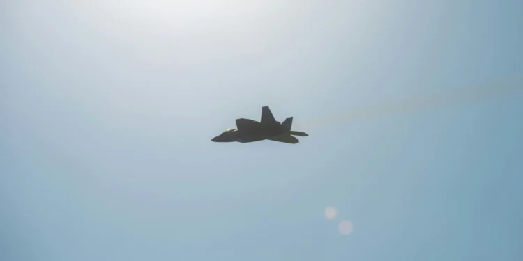 Imagen ilustrativa de tecnología relacionada con la defensa aérea.