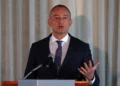 Nickolay Mladenov, alto representante para Gaza de la Junta de Paz impulsada por Donald Trump, durante una conferencia de prensa en Jerusalén el 13 de mayo de 2026.