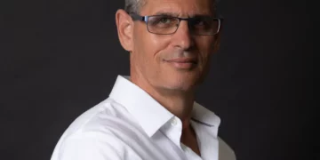 Oved Shapira, director ejecutivo de PCB Technologies