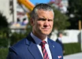 El secretario de Defensa de Estados Unidos, Pete Hegseth, antes de abordar Marine One en la Casa Blanca el 6 de octubre de 2026.