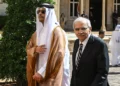 Nawaf Salam y Mohammed bin Abdulrahman bin Jassim Al Thani llegan al Palacio de Gobierno en Beirut el 16 de octubre de 2026.