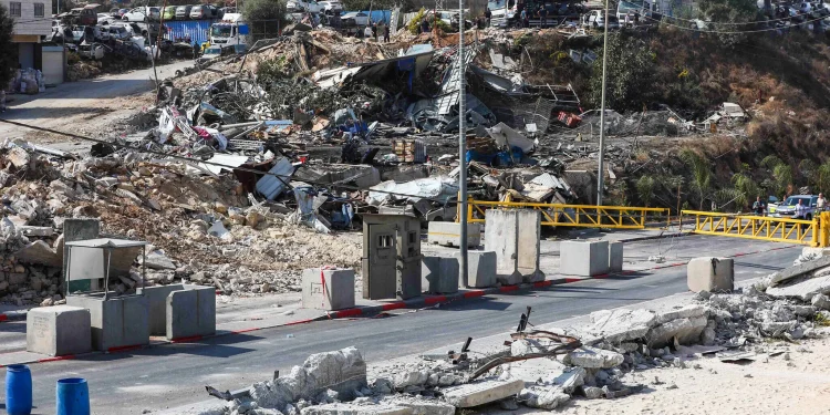 Lugar del ataque armado en el puesto de control de Yehuda Junction, cerca de Hebrón, donde dos soldados israelíes murieron y otros tres resultaron heridos.