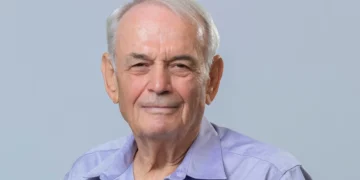 Dr. Shimon Eckhouse